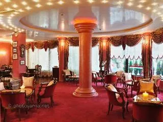 Perfect Hotel Warna